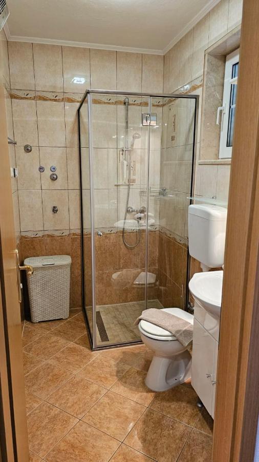 Apartmani Barnjak Трогір Екстер'єр фото