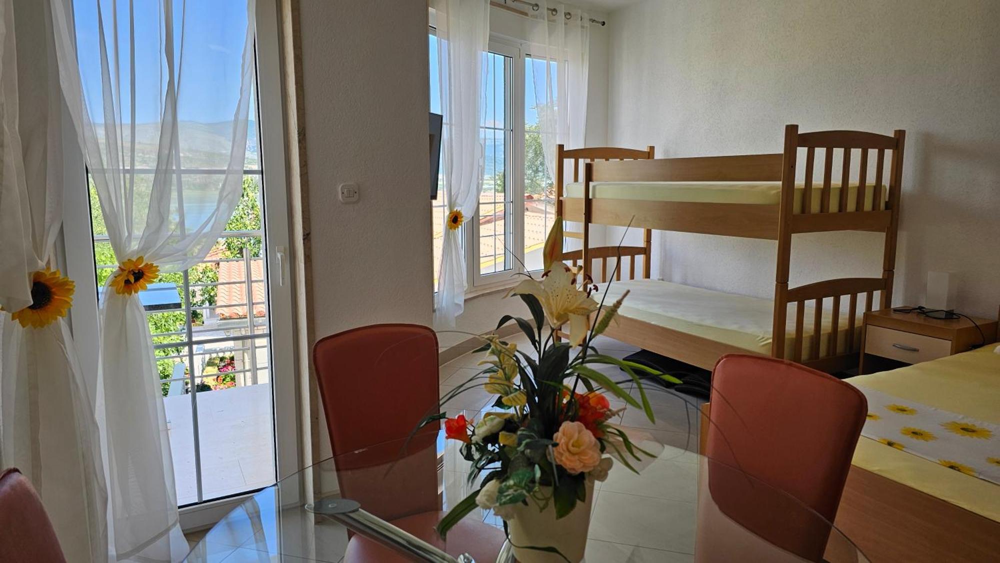 Apartmani Barnjak Трогір Екстер'єр фото
